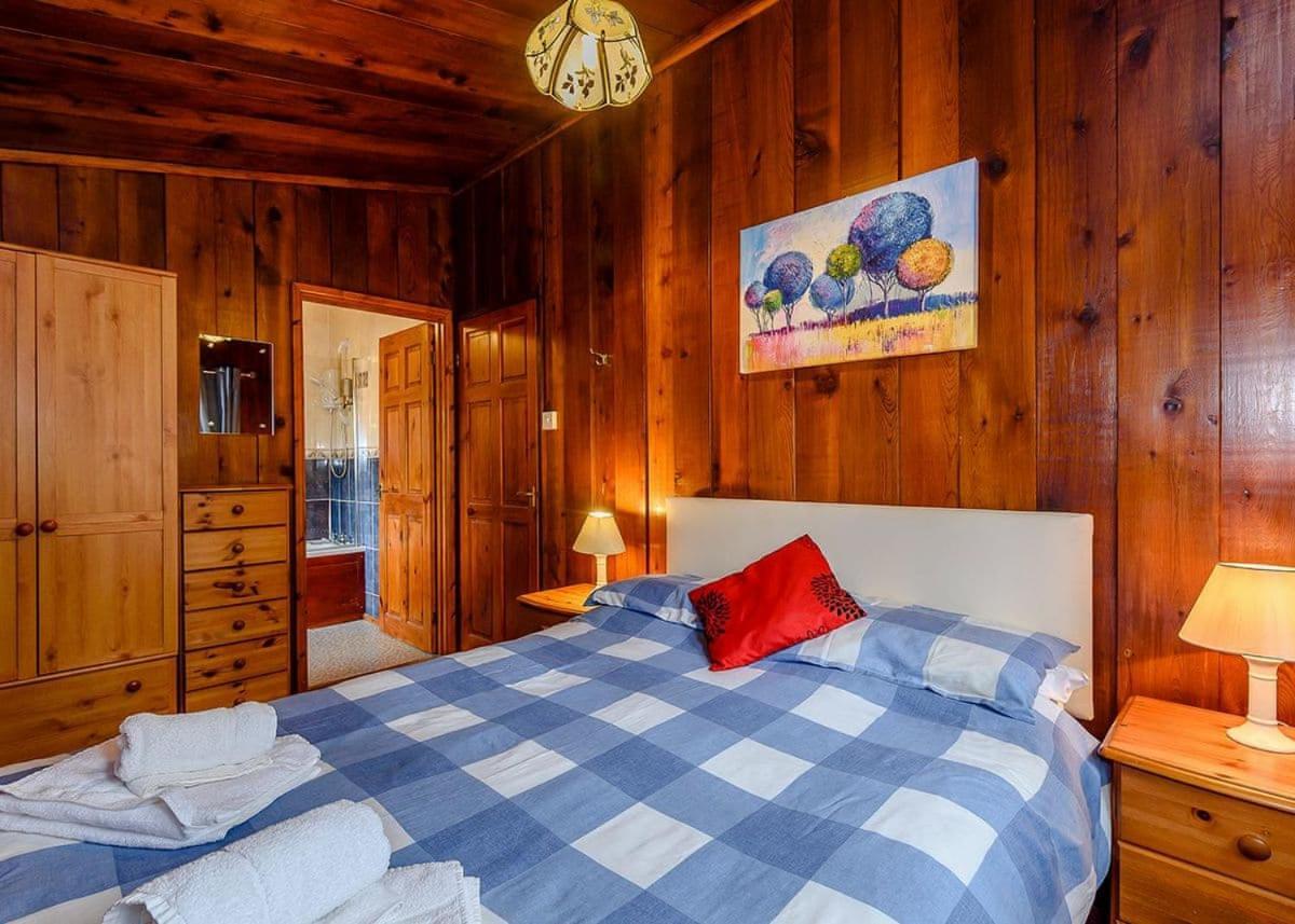 Penllwyn Lodges Montgomery Bagian luar foto