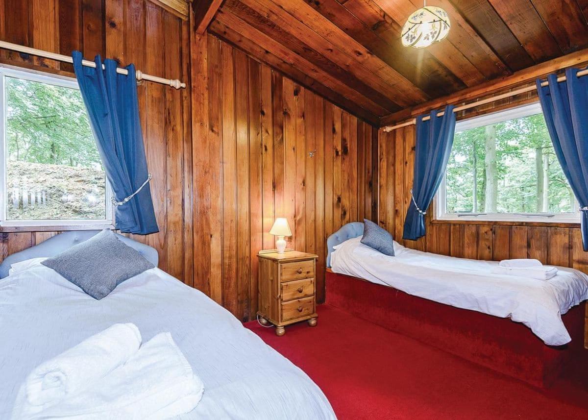 Penllwyn Lodges Montgomery Bagian luar foto