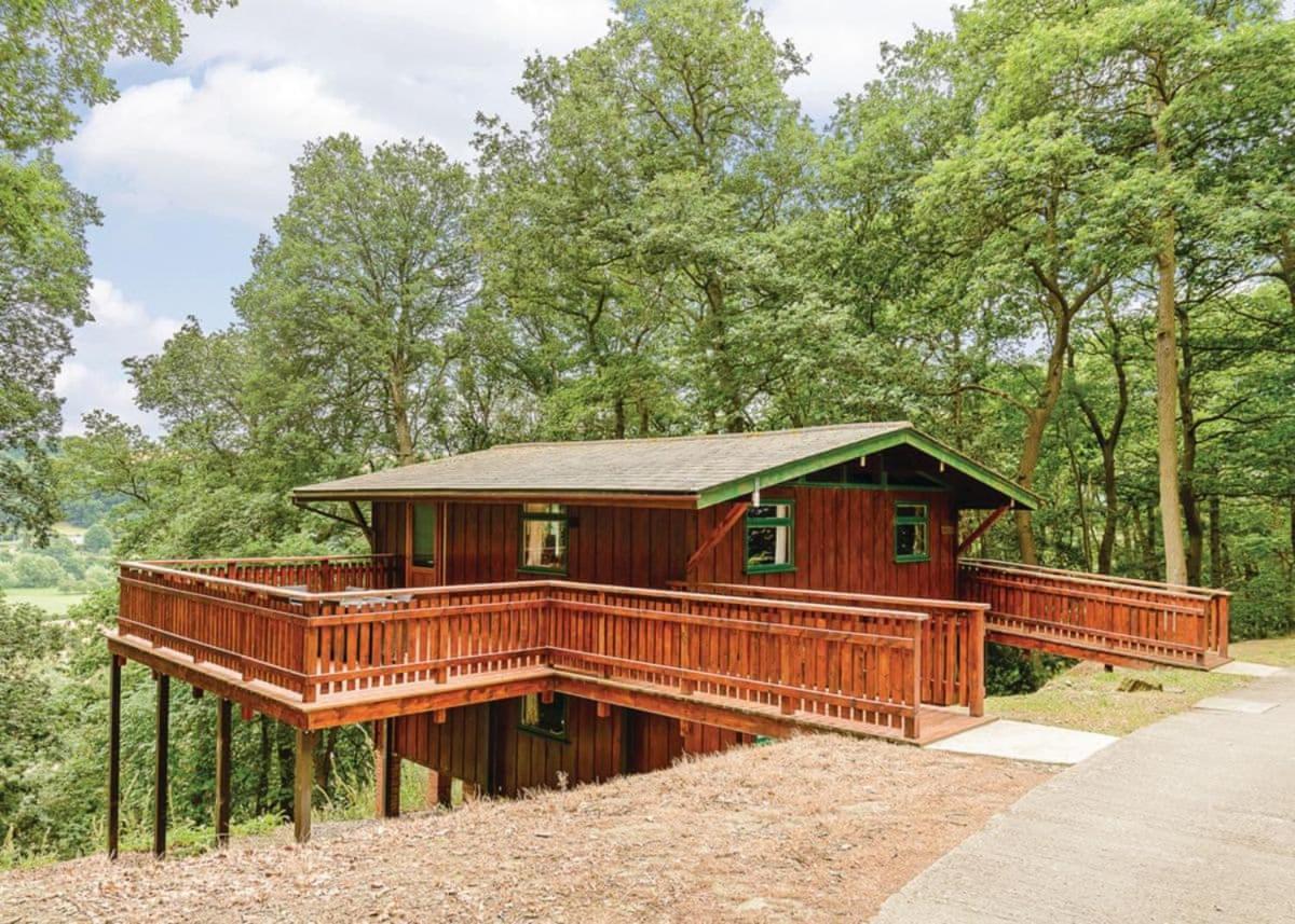 Penllwyn Lodges Montgomery Bagian luar foto