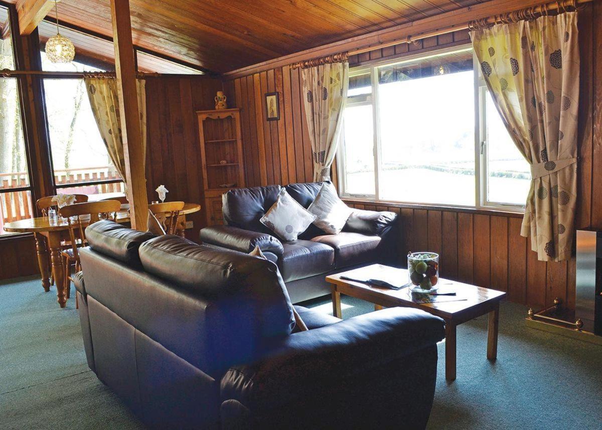 Penllwyn Lodges Montgomery Bagian luar foto